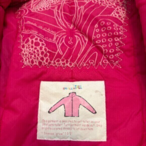 Spyder girls size 5 insulated skiing/snowboard coat Retails $160. - Picture 9 of 10
